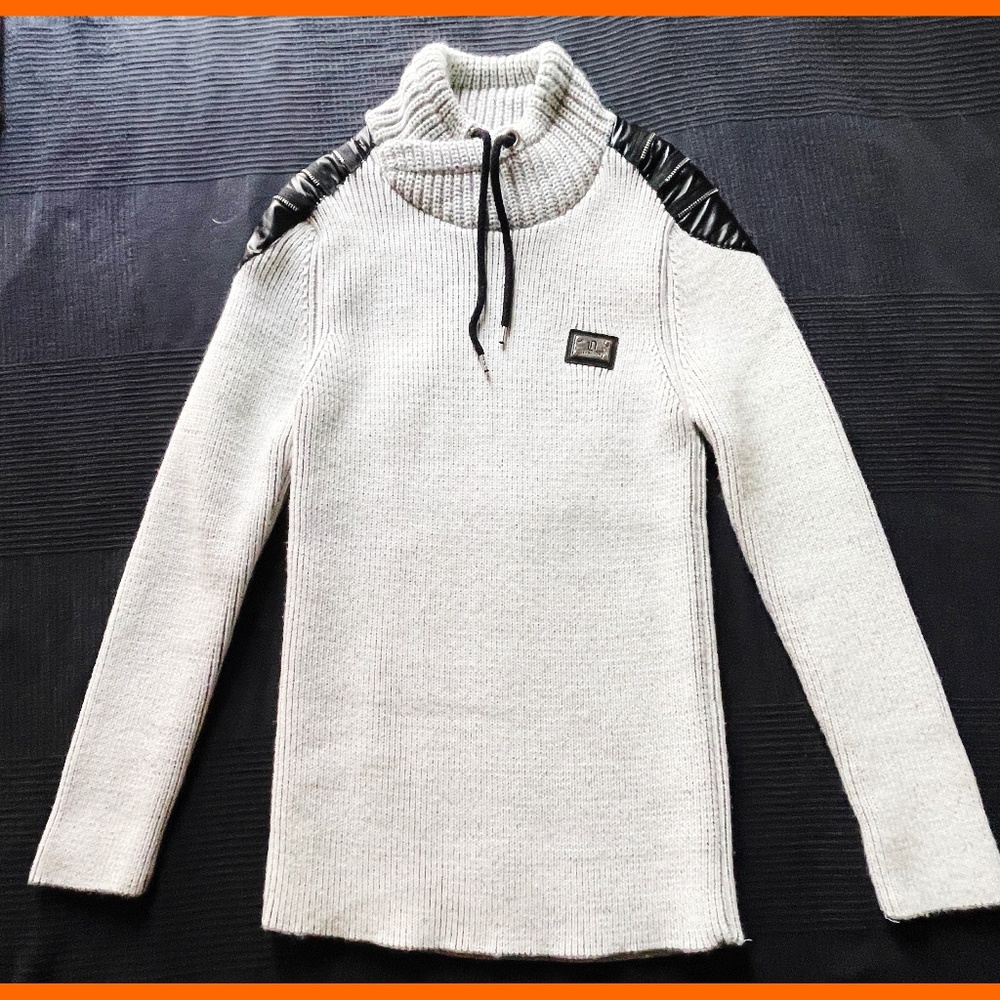 Soft and warm white MEN sweater Leif Nelson size L